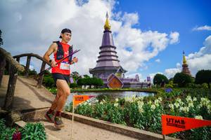 BIB: 5024
                            <button type="button" onclick="openModal(19227942)" class="btn btn-primary btn-sm float-right btn-popup" data-toggle="modal" data-target=".modal-high-quality">
                        <i class="fas fa-shopping-cart"></i> Add to Cart
                    </button>
                                            <button type="button" onclick="isThisMe(19227942, true)" class="btn btn-success btn-sm float-right btn-popup btn-isme hidden" data-toggle="tooltip" data-placement="bottom" title="นี่คือรูปของคุณใช่ไหม คลิกที่นี่เพื่อเอาเข้าอัลบั้ม">
                        <i class="fas fa-plus"></i> Add to album
                    </button>
                    <button type="button" onclick="isThisMe(19227942, false)" class="btn btn-warning btn-sm float-right btn-popup btn-isnotme hidden">
                        <i class="fas fa-ban"></i> Remove from album
                    </button>